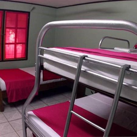 Cabinas Smith Cahuita Quarto foto
