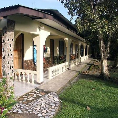 Cabinas Smith Cahuita Quarto foto