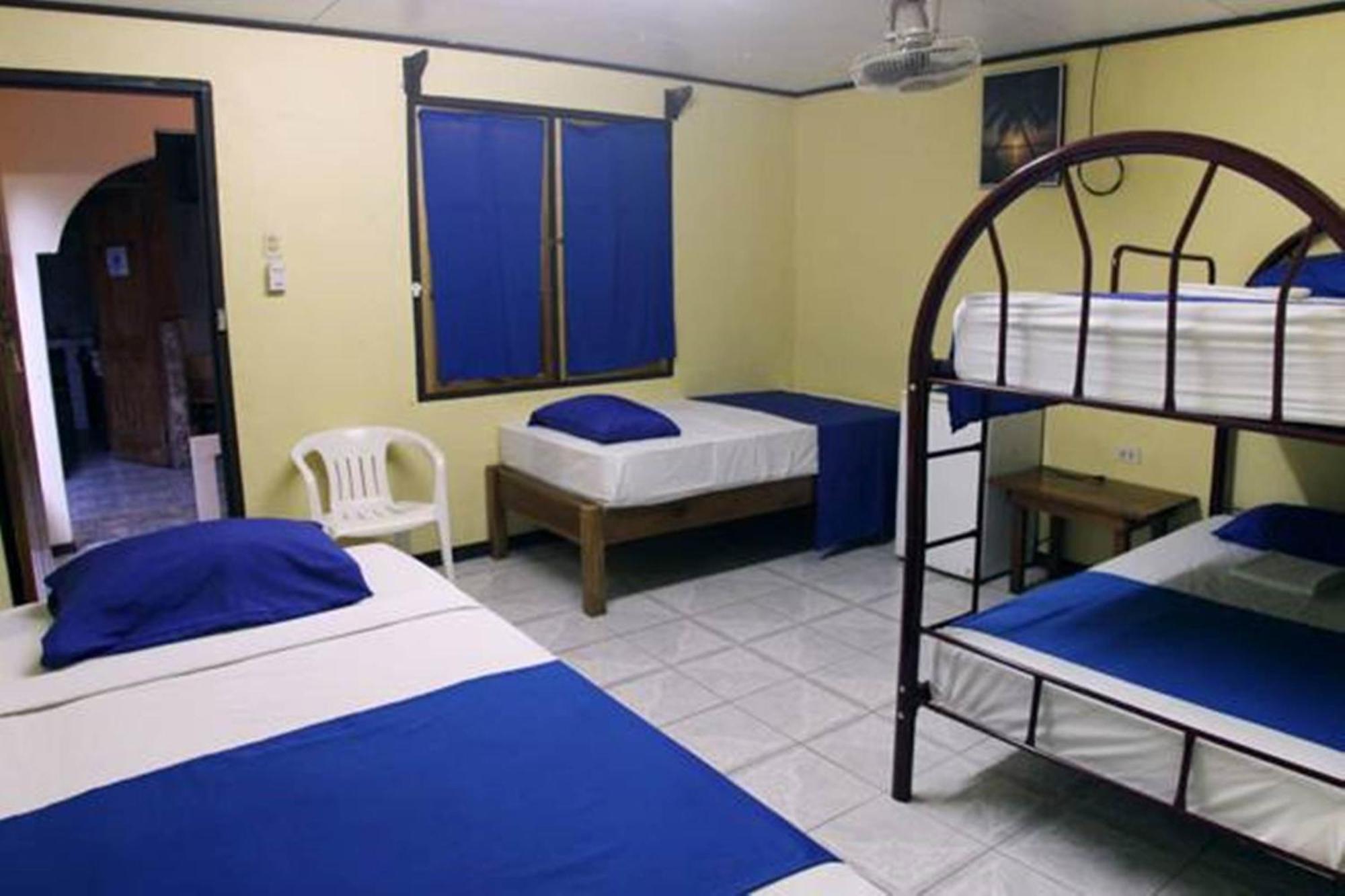 Cabinas Smith Cahuita Quarto foto